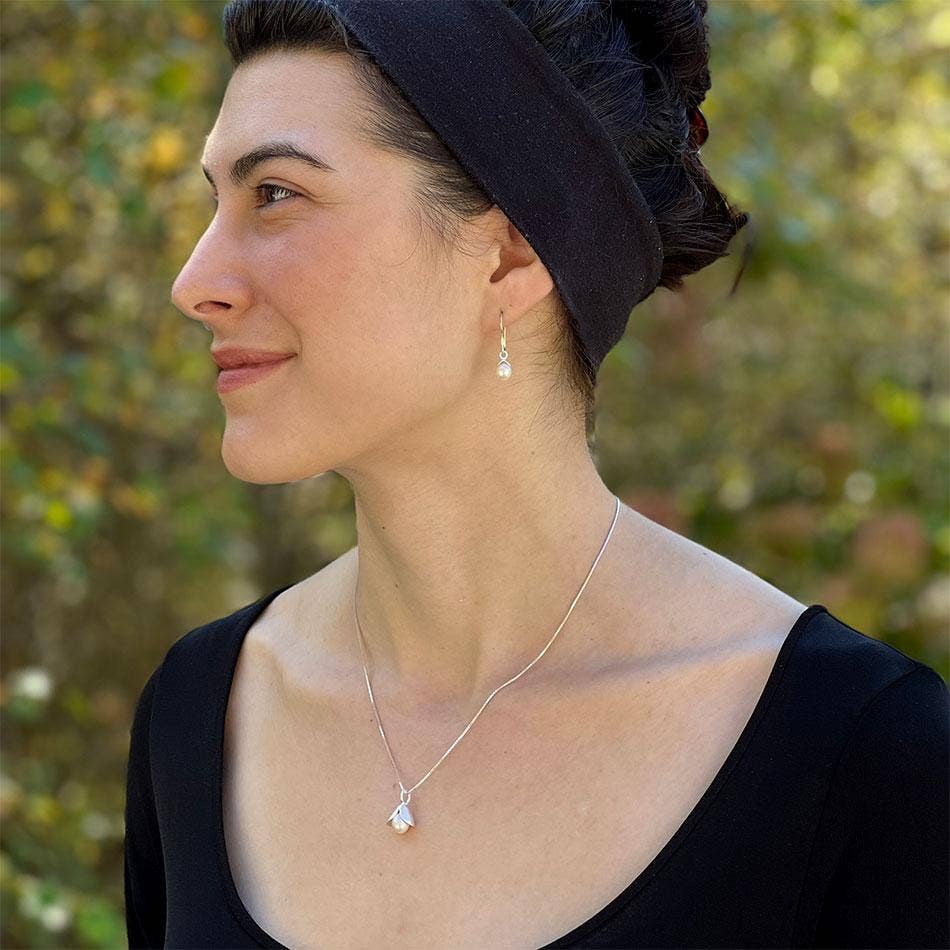 Acorn Pearl Earrings - S. Silver