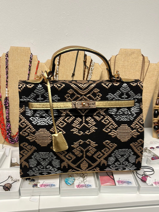 WG Dhipa Songket Emas