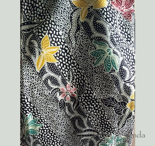 Batik Cloth Silk 2.4 Black Flowers